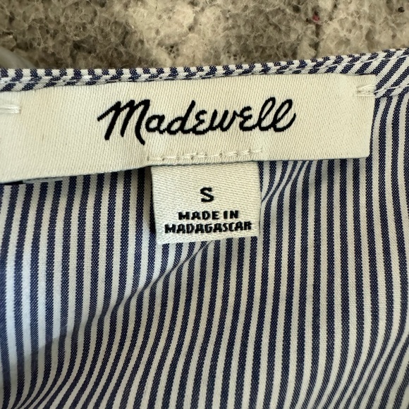 J Crew light 100% cotton top with bell sleeves. Never worn. Size S. - Picture 3 of 7